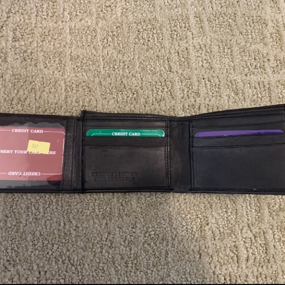 Black Genuine Leather Tri-Fold Wallet 9 Card Slots, ID Window & 2 Cash Pockets - Picture 4 of 5